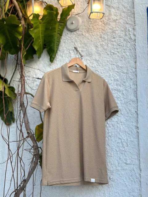 Polo texturizada