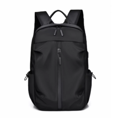 Mochila Impermeable Negra - TendenciasYA