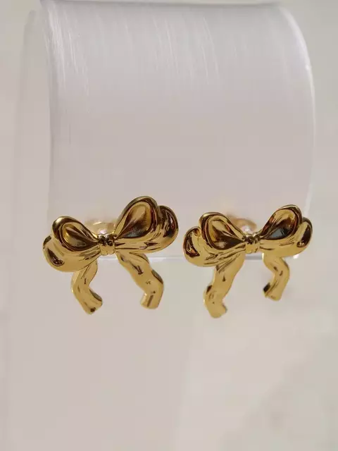 Brinco Ribbon