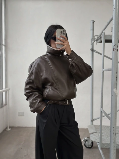 # W2808 - campera cuerina en internet