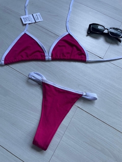 Biquíni suplex com amarração e regulagem lateral Rosa com tira branca SKU 6126 - comprar online