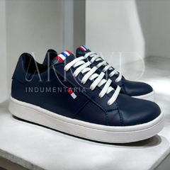 2x1 REMERAS TOMMY HILFIGER + ZAPATILLAS TOMMY DE REGALO - tienda online