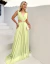 Imagem do Vestido Mariana crepe Chiffon detalhes frontal e costas