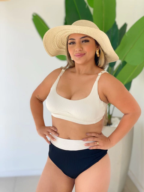 BIQUINI NAYARA CROOPED E HOT PANTS