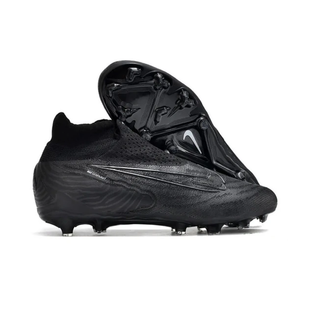 Botines de Fútbol Nike Phantom 6