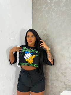 CROPPED OVERSIZE DONALD na internet