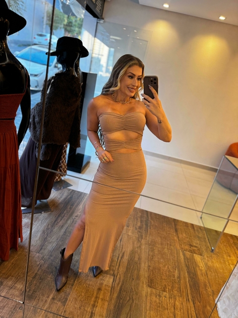 VESTIDO CANELADO LONGO - comprar online
