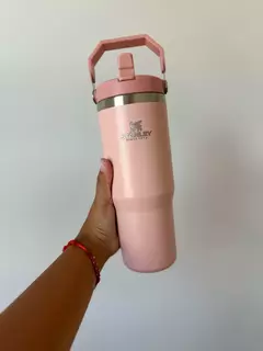 MOCHILA JANSPORT + STANLEY FLIP STRAW DE REGALO - Tienda Lifefit