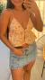 Top soltinho floral minimalista