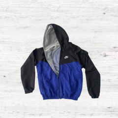 ROMPEVIENTO NIKE en internet