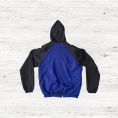 ROMPEVIENTO NIKE - CODIGO URBANO