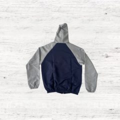 ROMPEVIENTO NIKE - CODIGO URBANO