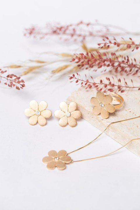 Conjunto Flor Margarida (Brinco e Colar)