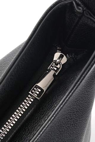 Cartera HOBO Black - HIGHS