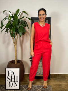 Conjunto Domenica Alfaiataria - Regata e calça cenoura perfeita para qualquer ocasião!
