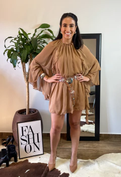 Vestido Elo Solto com Babados - Lindo de viver, combinação de leveza e sofisticação