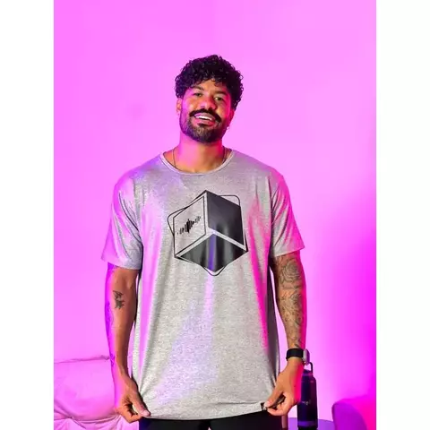 CAMISETA MASCULINA RITBOX CUBO CINZA