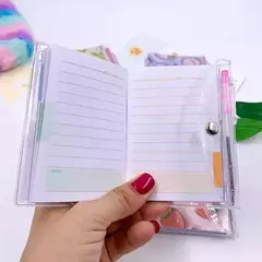 Mini Caderno Frutinhas e Gatinho Capa Com Fechamento e Mini Caneta na internet