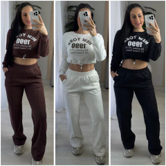 Conjunto Moletom Amber na internet