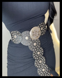 Cinto Boho na internet