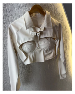 Cropped De Courino na internet