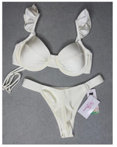 Biquíni Babado Off Wite na internet