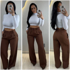 Calça Pantalona Manuele na internet