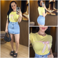 T-Shirt com Lacinho amarelo