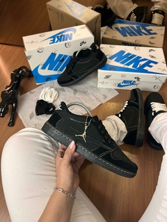 Travis Scott - Black Phantom - comprar online