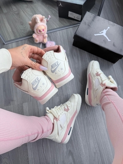 Jordan 4 Retrô - Rosê - comprar online