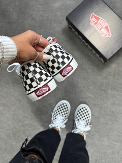 Imagem do Vans Authentic - Xadrez