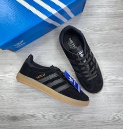 Adidas Gazelle - Preto (forma maior/pedir um número menor) - Dezenove Streetwear