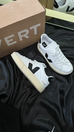 Vert Veja - Branco e Preto na internet