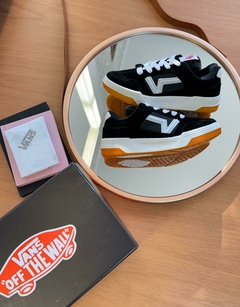 Vans Upland - Preto c/ Branco - loja online