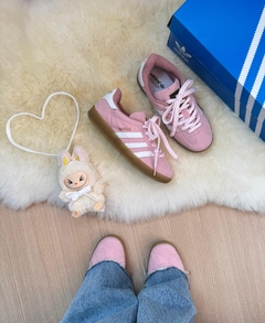 Adidas Gazelle Camurça - Rosa - comprar online