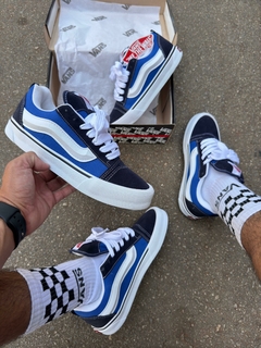 KNU SKOOL - NAVY TRUE WHITE