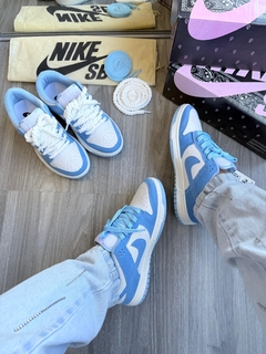 Dunk SB - Azul Bebê (2 pares de cadarço)