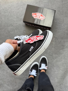 Imagem do Vans Authentic - Preto