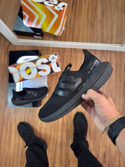 Adidas Ultraboost - preto