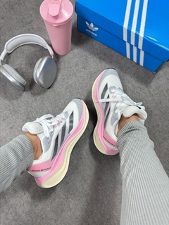 Adidas Adizero Boston 12 - Rosa na internet