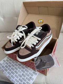 Vans Hylane - Marrom - loja online