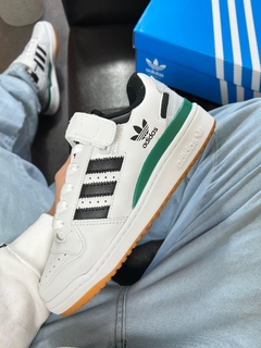 Adidas Fórum Low (velcro) - Branco/Preto/Verde na internet