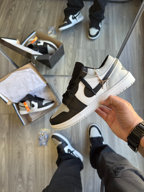 Nike Jordan Low - Branco, Preto e Cinza - comprar online