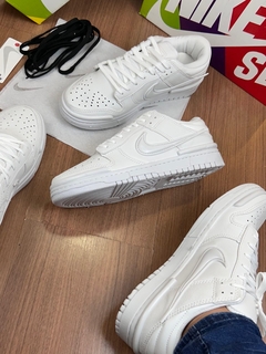 Imagem do Nike Dunk Twist - Branco