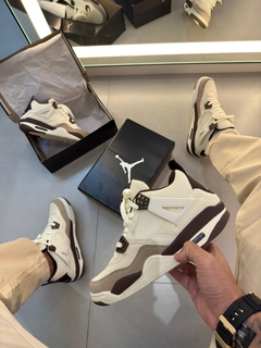 Jordan 4 Retrô - Off/Marrom - Dezenove Streetwear