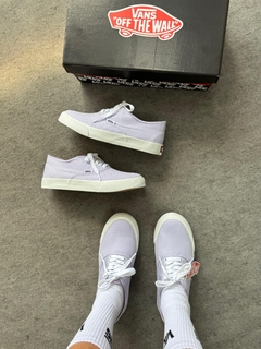 Vans Authentic - Lilás na internet
