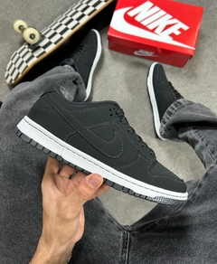 Dunk Low Nobuck