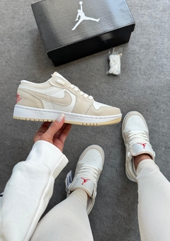 Jordan Low - Off/Bege