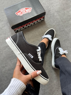 Vans Authentic - Preto - comprar online