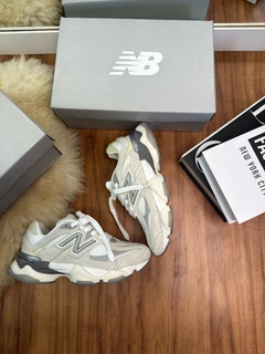 New Balance 9060 - Bege/Cinza - Dezenove Streetwear
